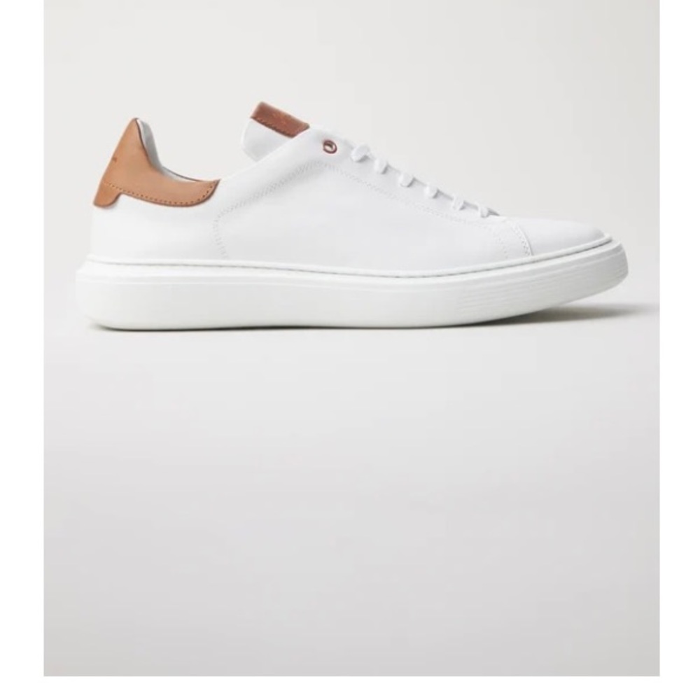 Men’s leather sneaker